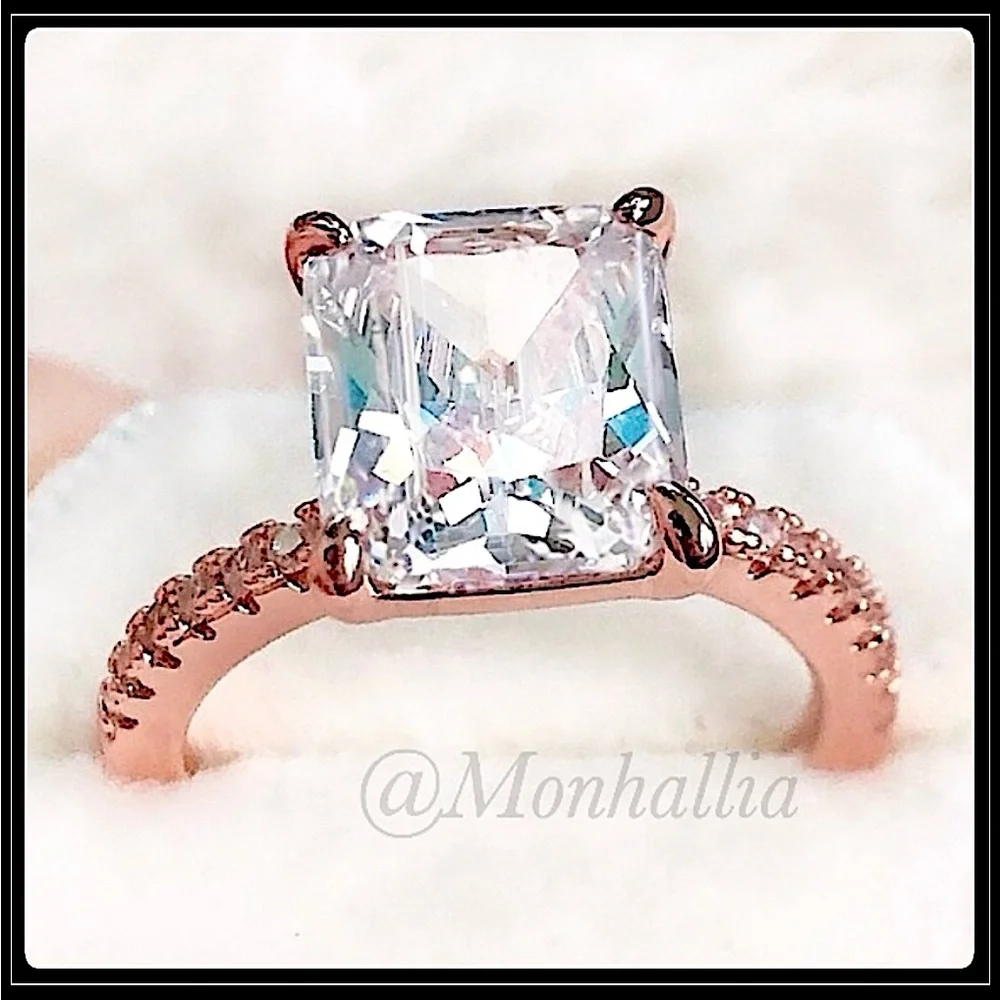 NEW SIMULATED DIAMOND EMERALD CUT PRINCESS ROSE GOLD RING - Picture 3 of 6